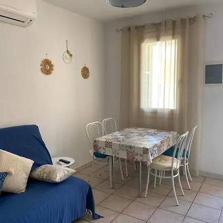 Apartment F2 Au Coeur De Porto 4